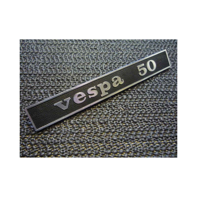 Vespa 50 Logo AR